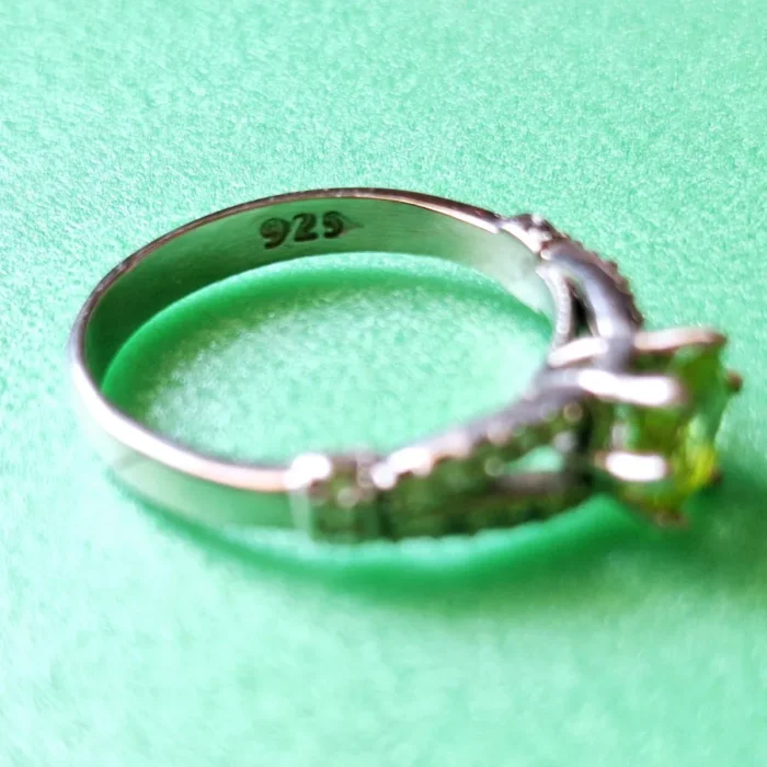 انگشتر نقره زنانه با نگین زبرجد اصل، رکاب نقره استرلینگ، آقابزرگ کد 345 - Image 5