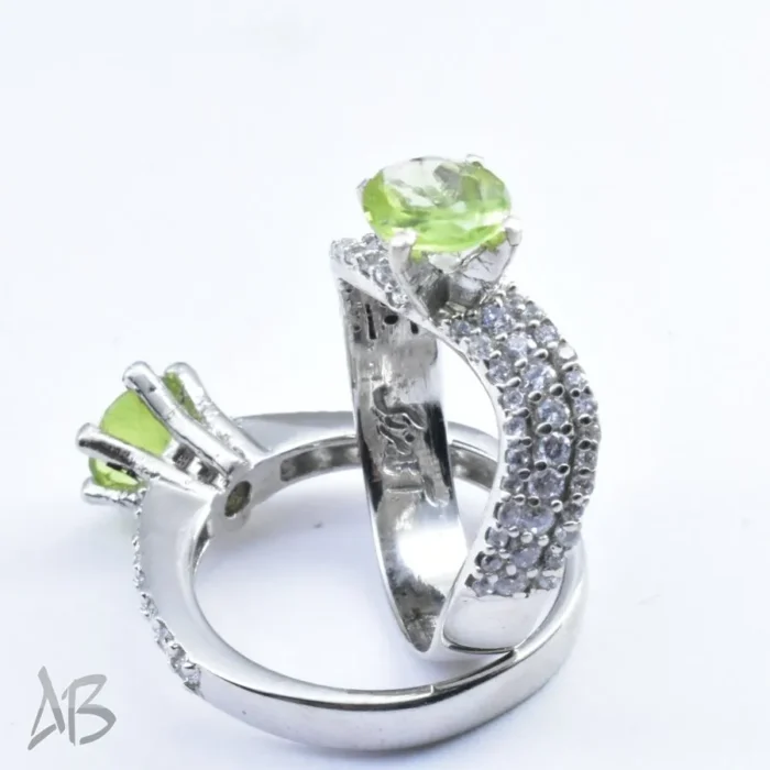 انگشتر نقره زنانه زبرجد اصل، رکاب نقره 925، طرح موج با سه ردیف نگین سنتتیک کد 347 - Image 6