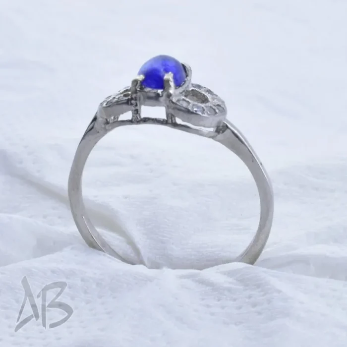 انگشتر نقره زنانه اصل یاقوت کبود دامله خوشرنگ با رکاب سبک و ظریف کد 357 - Image 5