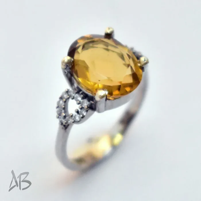 انگشتر نقره زنانه با نگین سیترین