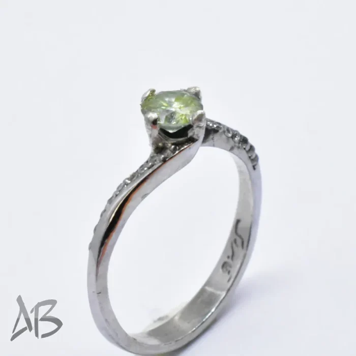 انگشتر نقره زنانه نگین زبرجد معدنی، سبک و بسیار ظریف کد 371 - Image 6