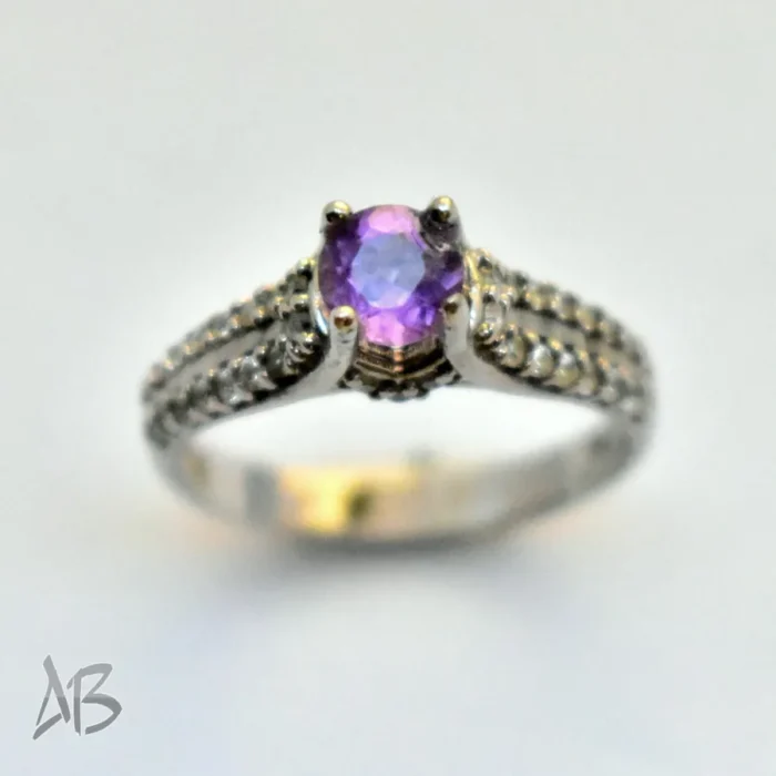 انگشتر نقره زنانه آمتیست (آماتیست) اصل با دو ردیف نگین سنتتیک روی رکاب Am16 - Image 3