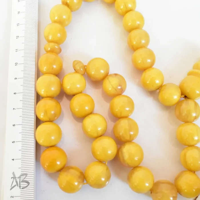 تسبیح سندلوس 33 دانه اصل کد 1265 بودار گرد سایز 15 پرچمی کهربایی خوش تراش آقابزرگ - Image 4