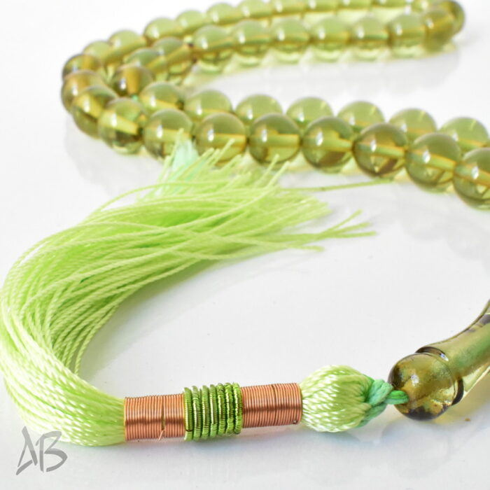 تسبیح سندلوس 51 دانه اصل بودار گرد سبز روشن سایز 11 کد 1290 آقابزرگ - Image 7