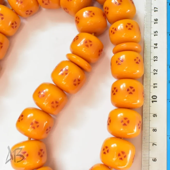 تسبیح سندلوس 33 دانه بودار کپسولی زرد درشت سایز 23 کد 823 آقابزرگ - Image 3