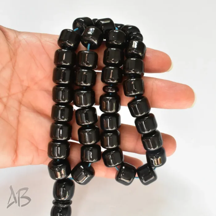 تسبیح سندلوس 37 دانه اصل کد 973 بودار تراش استوانه‌ای تیره آقابزرگ - Image 4
