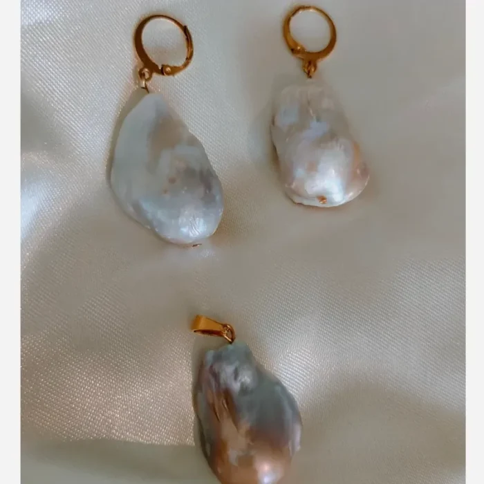 مروارید پرورشی باروک مدل اشک اصلی و طبیعی 3 عددی گوشواره و مدالی کد mv17 - Image 11