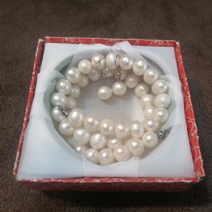 مروارید پرورشی سایز 9 تا 10 منظم کد mv23