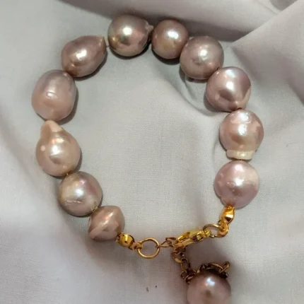 دستبند مروارید پرورشی